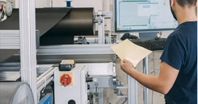 石墨模具有效的抵抗石墨模具的氧化,石墨的化学结构决定了其优质属性